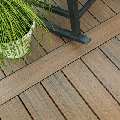 TREX ENHANCE BASICS 1"X5-1/2"-16' CLAM SHELL GROOVED DECKING | Trex ...